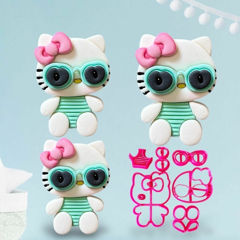 C536 HELLO KITTY DE ÓCULOS 7CM 0019