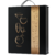 Caixa exclusiva do Kit Natal Espumante Casa Perini Moscatel com taças, decorada com ilustrações elegantes de copos.
