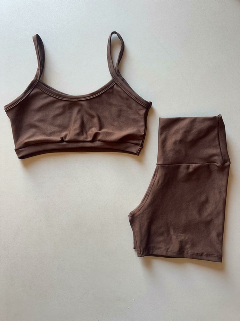 Conjunto Mel Marrom Escuro - comprar online