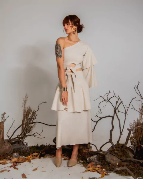 Saia Midi em Camadas no linho