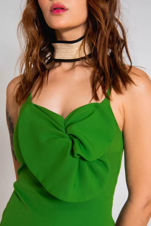 Vestido midi em alfaiataria com folha aplicado