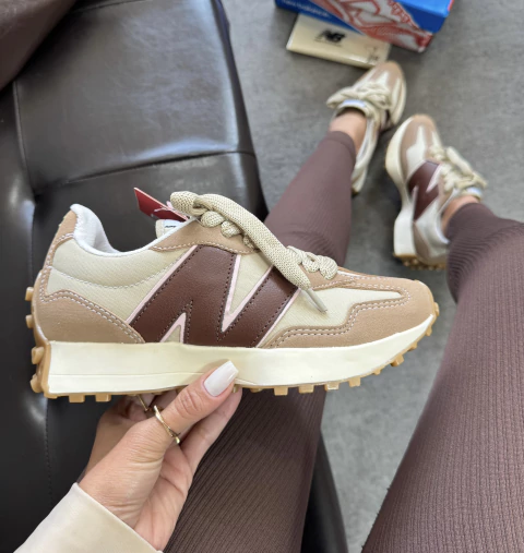 Tênis Nb 327 marrom e vinho - comprar online