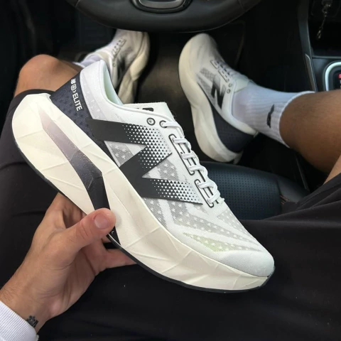 Tênis NB FueCell Elite V4 Branco - comprar online