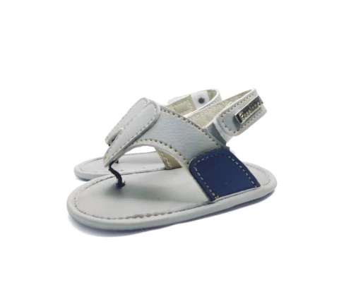 Chinelinho de Bebê Fecho Velcro | Grade fechada 12 pares na internet