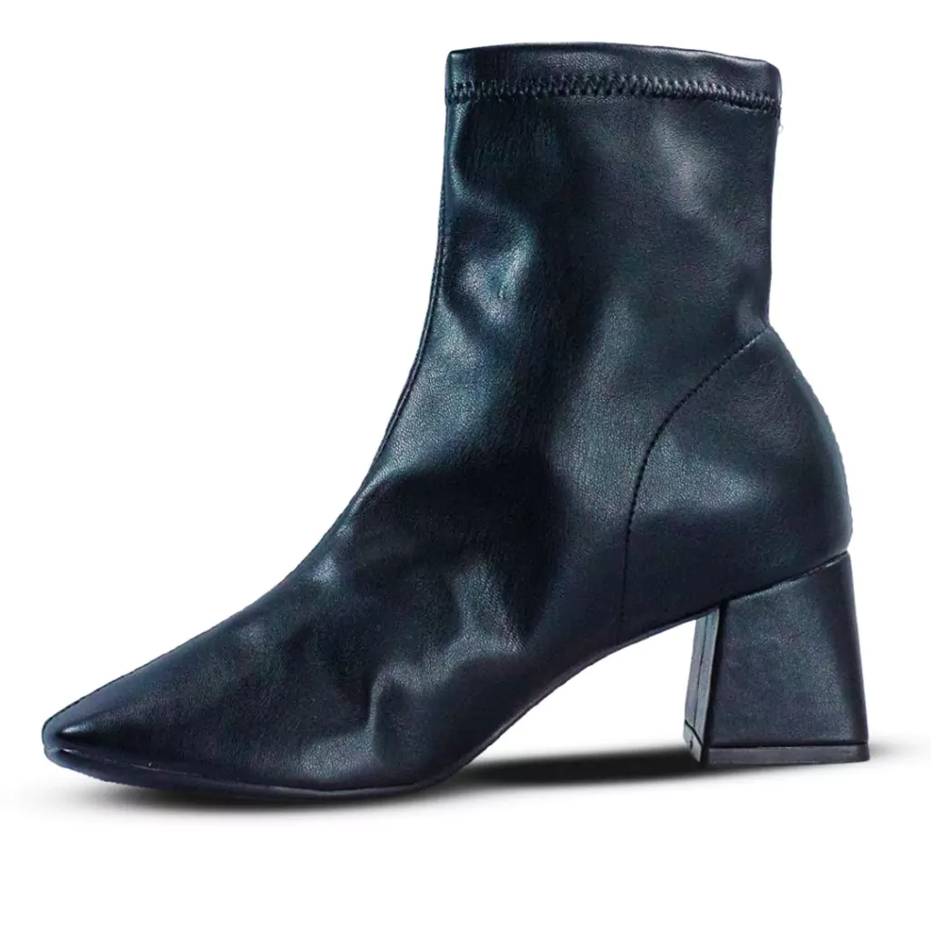 Bota Bebecê Cano Curto Napa Feminina - comprar online