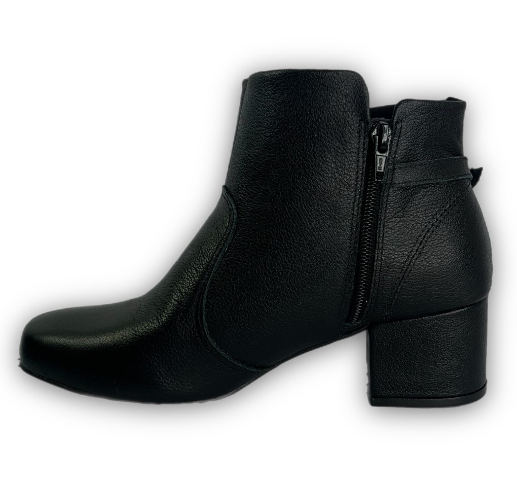 Bota Della Vecchia Couro Bodão Num.Especial Feminina Preta - comprar online