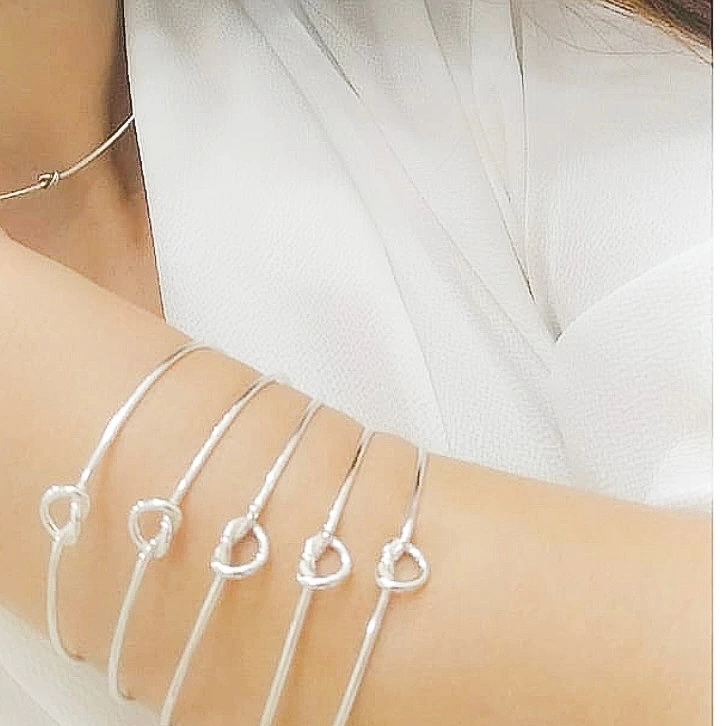Bracelete Pulseira Nó/Coração em Prata 925 Elegância e Simbolismo
