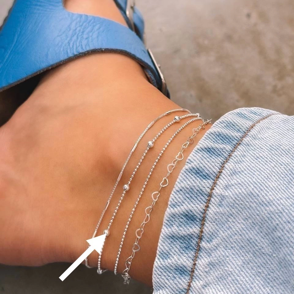 TORNOZELEIRA DE BOLINHA DIAMANTADA COM BOLINHAS