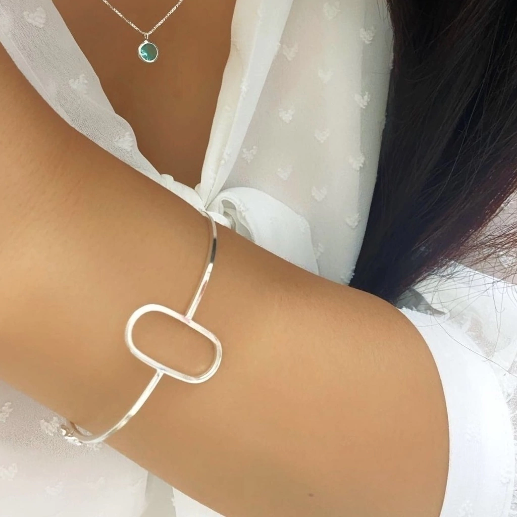 BRACELETE OVAL VAZADO PRATA 950