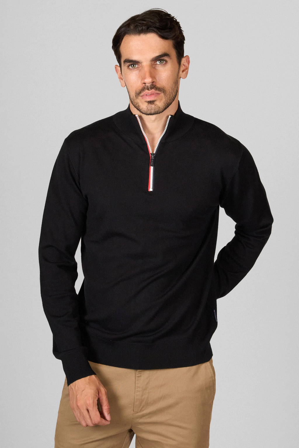 SWEATER MEDIO CIERRE VATSA