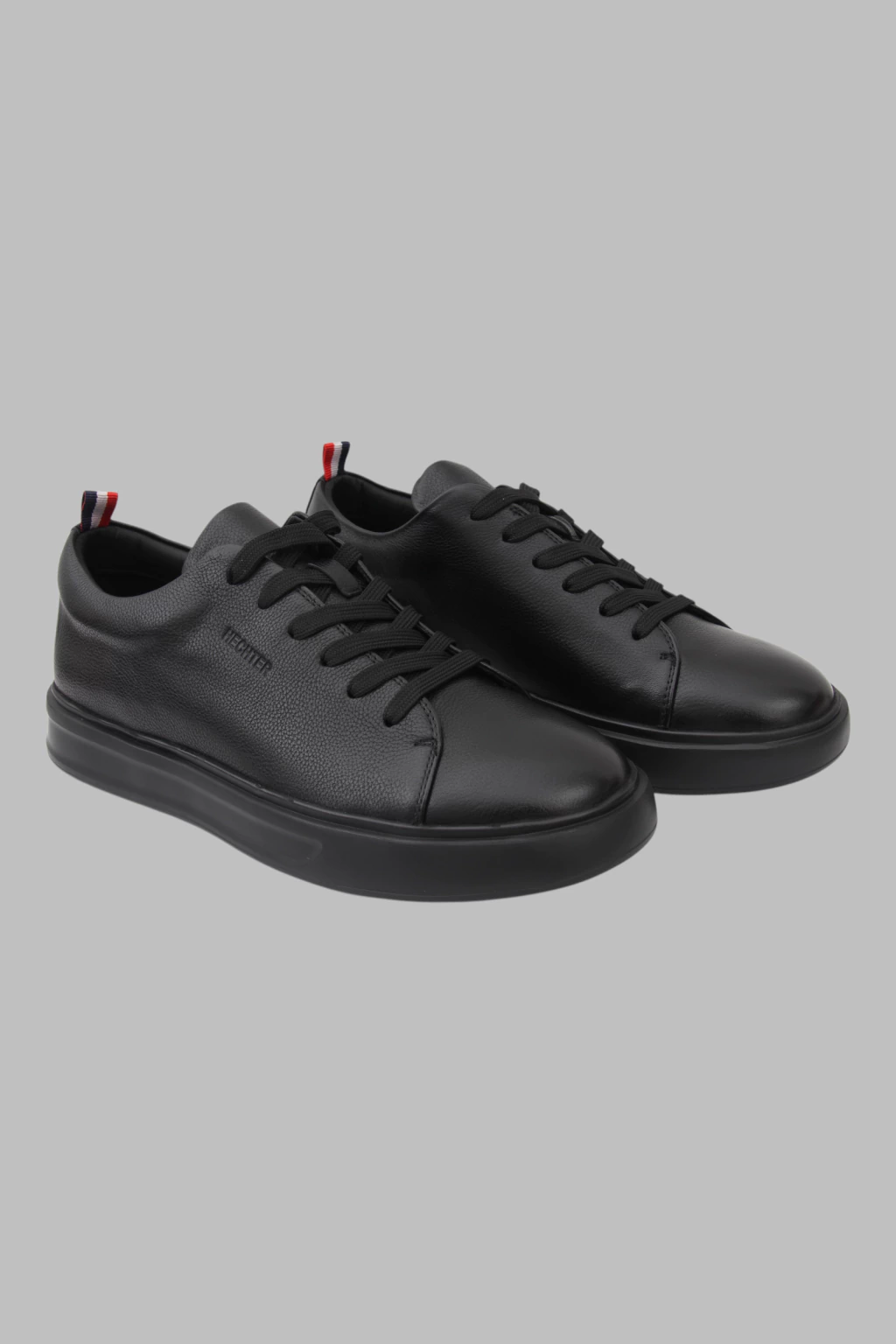 ZAPATILLA PESHERA