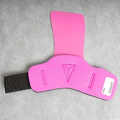 Legacy Grip Pink Edition na internet