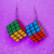 Brinco cubo mágico