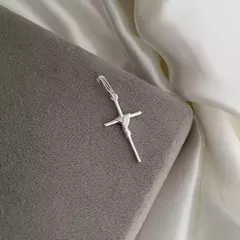 Pingente cruz com manto 2,6cm