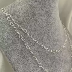 Choker elo corações na internet