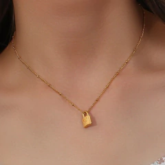 Collar Locked en internet