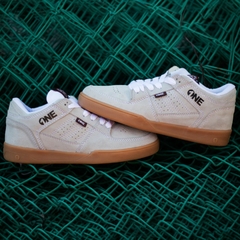 Tenis One Footwear 411 White - comprar en línea