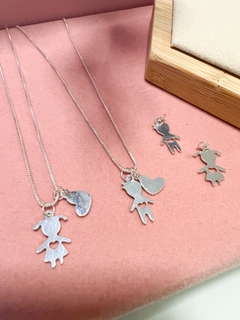 Pingente Menina - comprar online