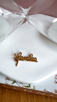 Pingente Família Dourado - loja online