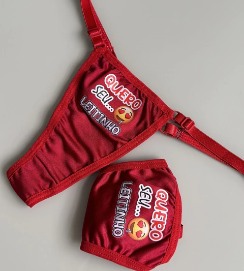 Calcinha com frase safada