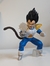 Figura de Vegeta creando una Luna Artificial en internet