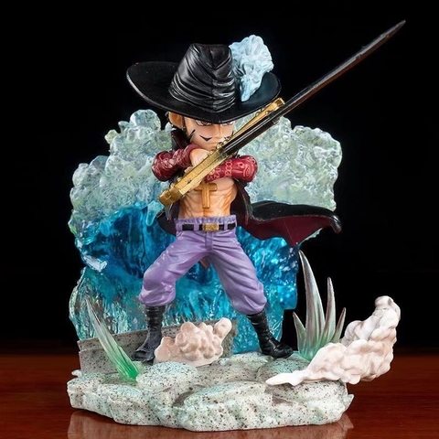 "El Mejor Espadachín en tu Colección: Drácula Mihawk de One Piece (12 cm)"