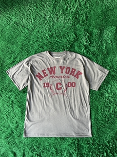 Remera oversize (gris)