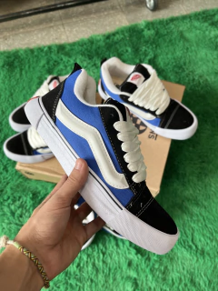 Vans Knu Skool azul en internet