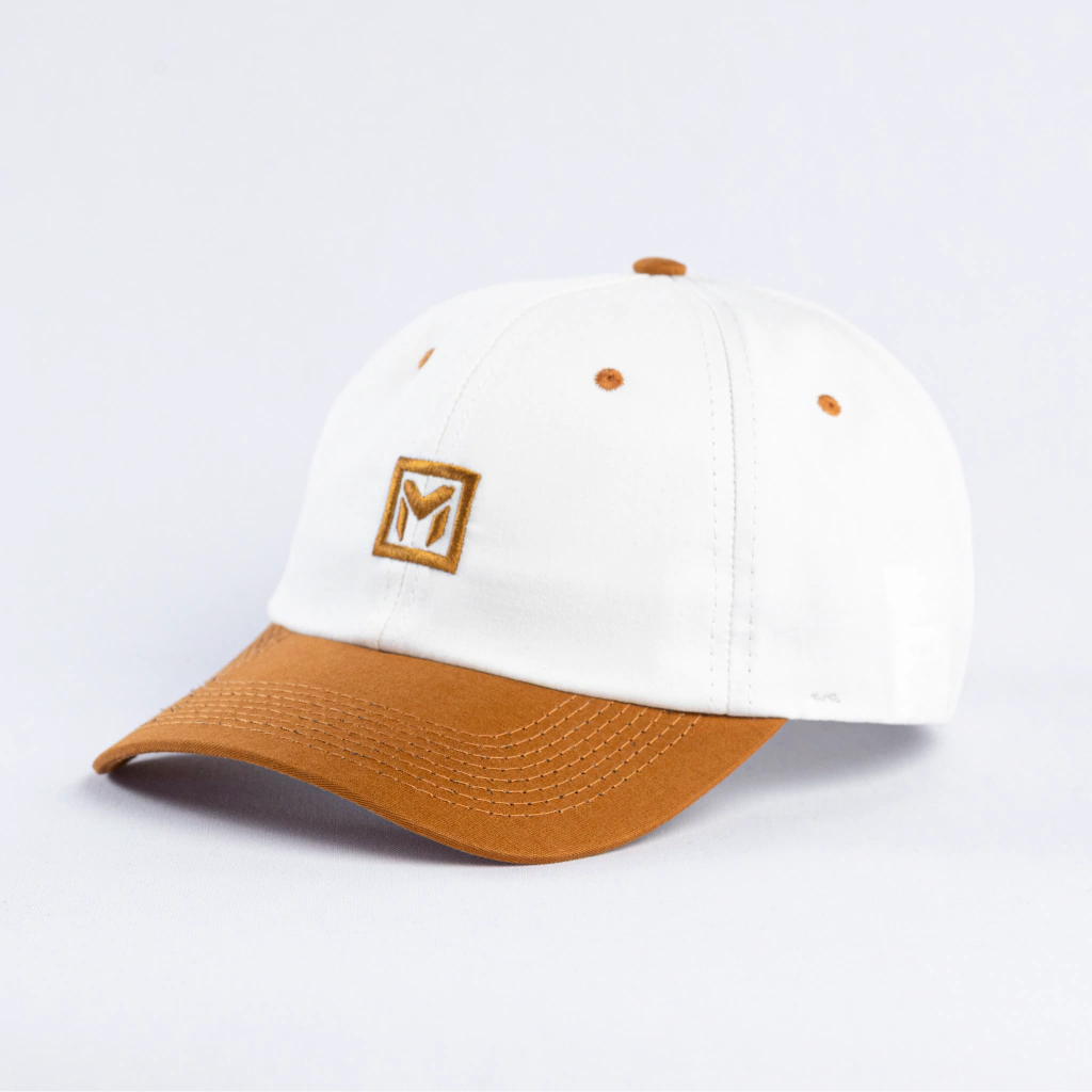 DADDY CAP CARAMELO VINTAGE LOGO