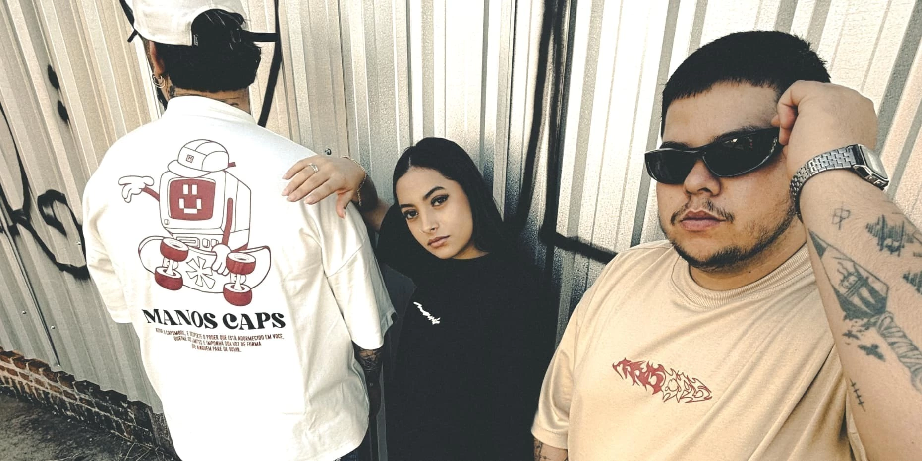 Banner de Manos Caps