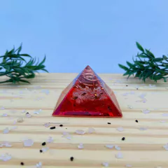 Orgonite Pirâmide - Sol Interior - Auto Estima - 4cm - comprar online