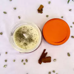 Vela Aromática com Cristais - Cinamomun - Canela e Pirita - 150g - comprar online
