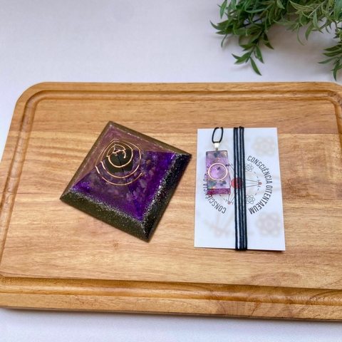 Kit Transmutação Energética - Pirâmide Turmalina Negra e Ametista / Colar de Turmalina e Ametista