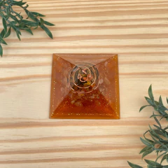 Pirâmide do Sucesso - Olho de Tigre e Citrino - 6cm na internet