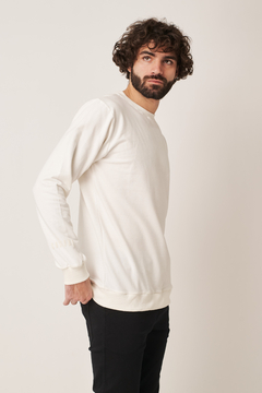 Buzo Básico off white - Custore