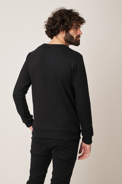 Buzo Básico Negro - comprar online