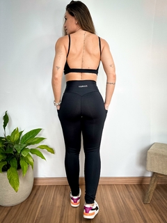 Conjunto Legging Pamela e Mari - Preto - comprar online
