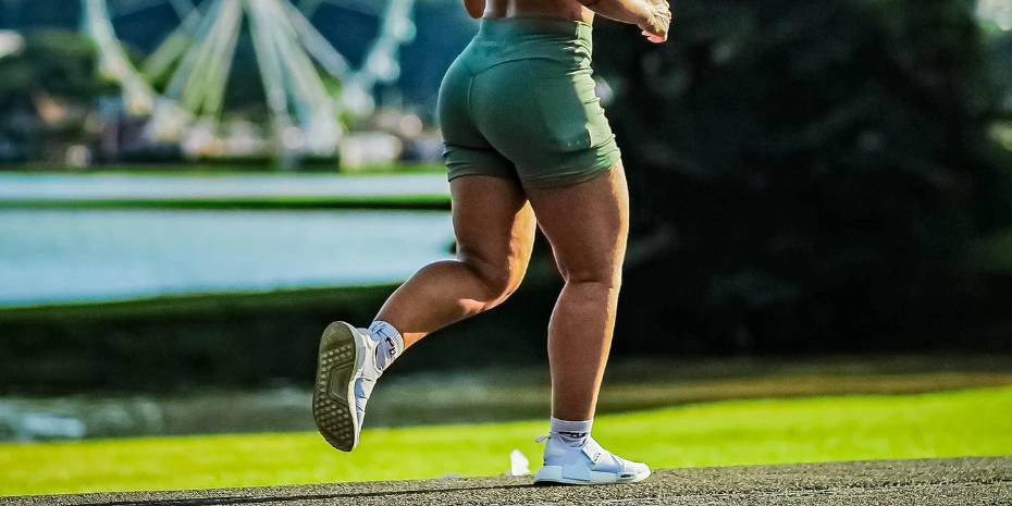 <p><span style="font-size: 18px">SHORTS</span></p>