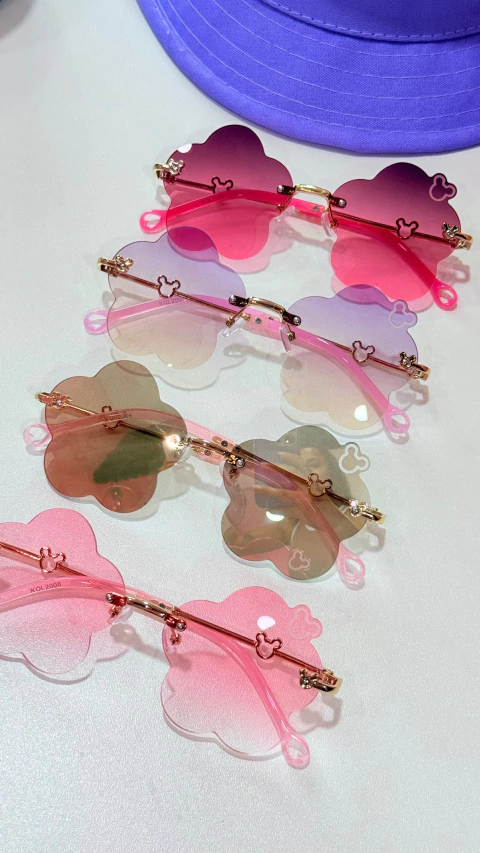 Óculos espelhado de flor - comprar online