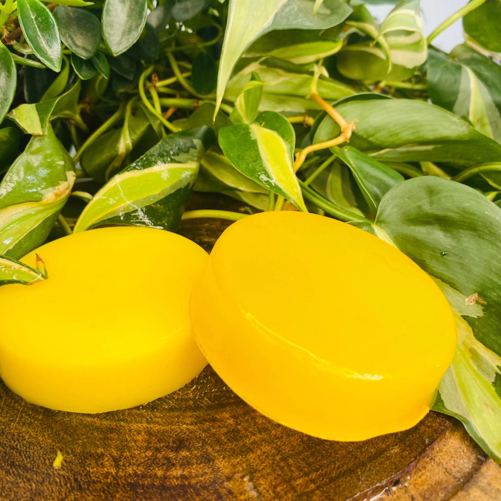 Sabonete hidratante de maracura | Artesanal