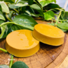 Sabonete de argila dourada e patchouli.