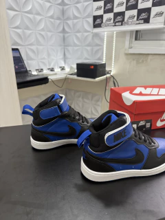 TÊNIS COURT BOROUGH MID 2 / AZUL E PRETO na internet