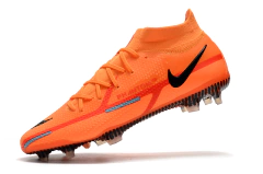 Nike Phantom GT2 Dynamic Fit Elite na internet
