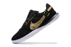 Nike Streetgato na internet