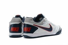 Supreme X Nike Gato - comprar online