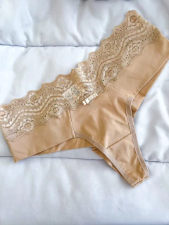 Imagem do Combo Calcinha Cecilia Em microfibra Com Detalhe Em Renda No Cós E Fio Duplo