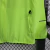 ziper e bolso direito corta vento nike verde limão