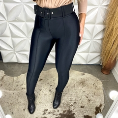 Calça Leona