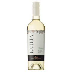 NIETO SENETINER · EMILIA · CHARDONNAY