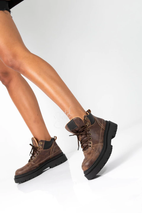 BORCEGO CUERO (120B)